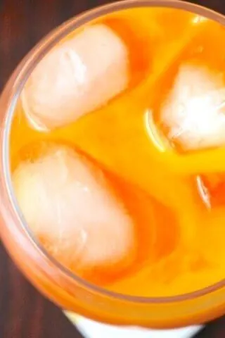 3-Ingredient Tropical Fruit Punch