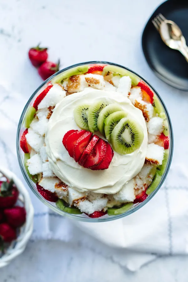 Angel Food Cake Fruit Trifle