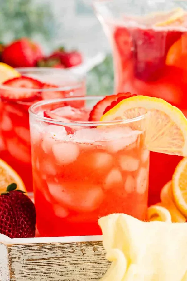 BEST Recipe for Strawberry Lemonade