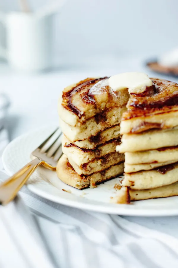 Breakfast Cinnamon Swirl Pancakes