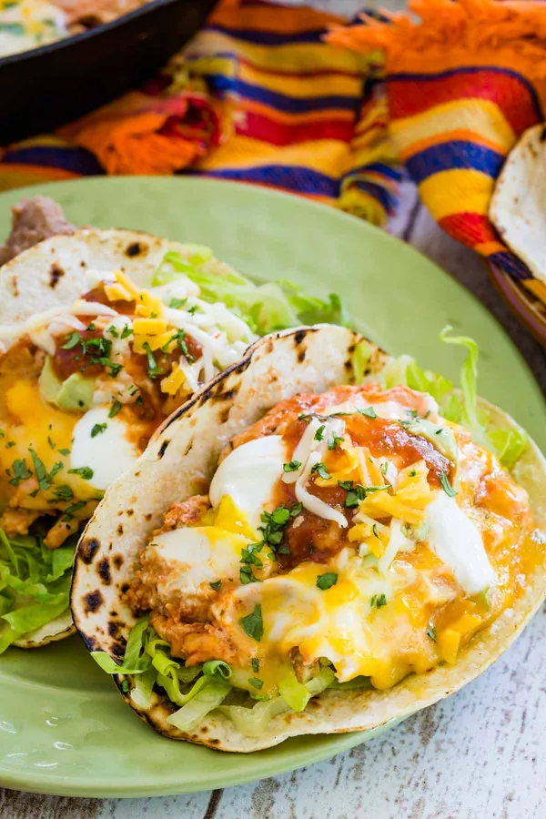 Breakfast Egg Tacos