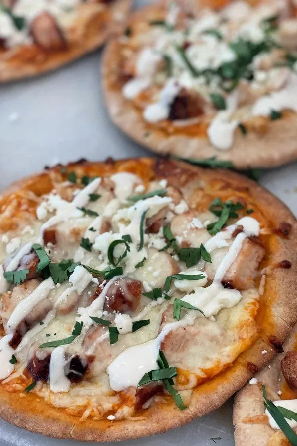 Buffalo Chicken Flatbread Pizza