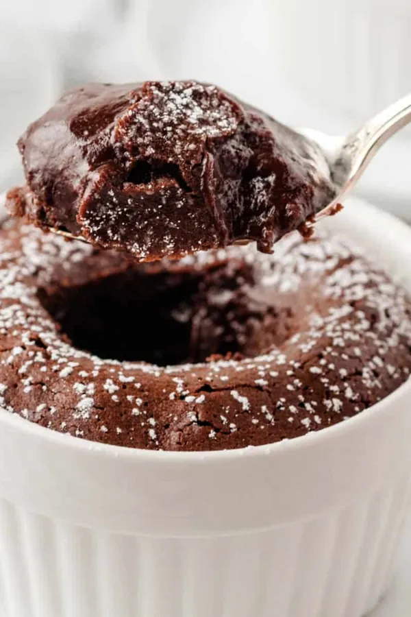 Carnival's Melting Chocolate Cake