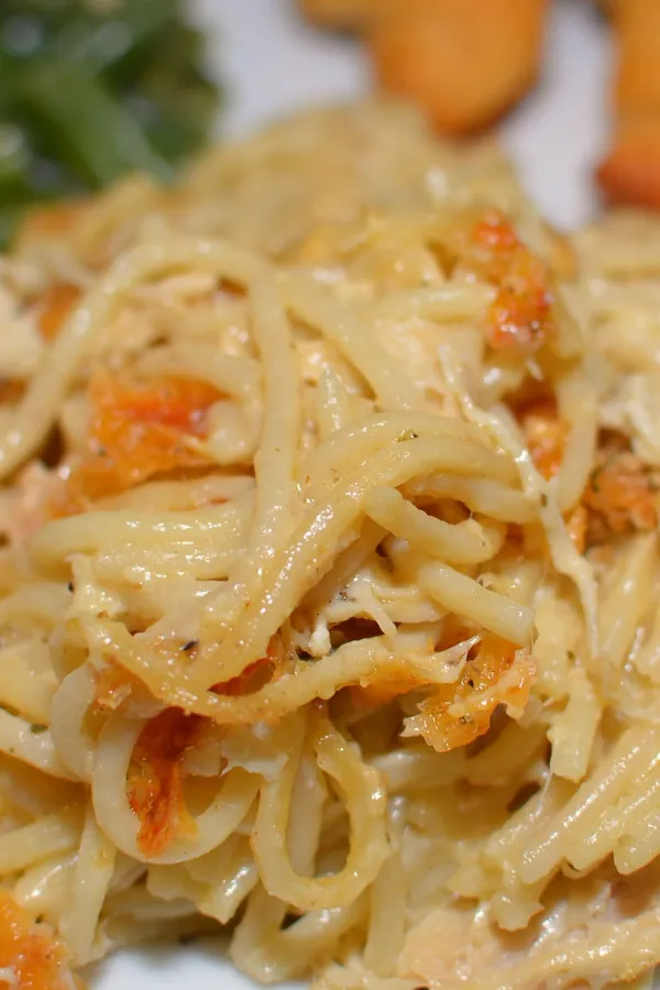 Cheesy Chicken Spaghetti Casserole Recipe