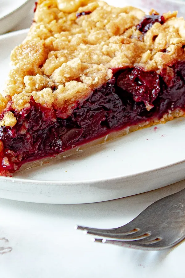 Cherry Crumb Pie