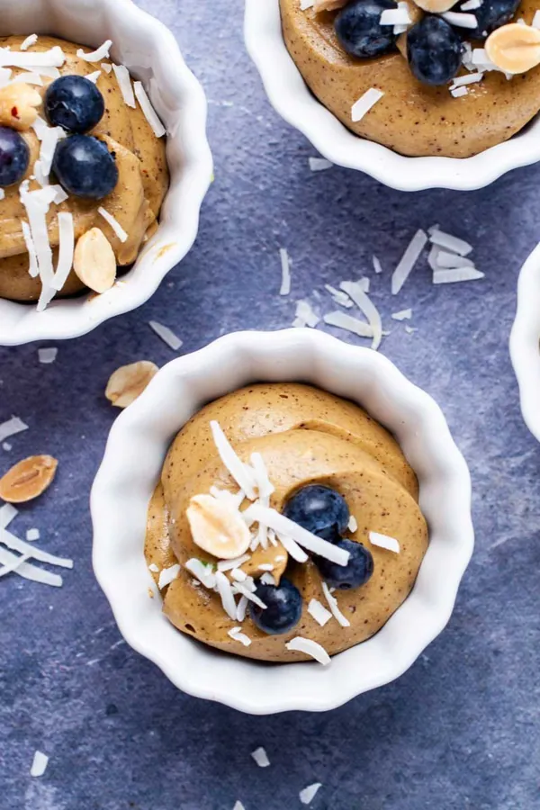 Chocolate Peanut Butter Mousse (Vegan & Low Carb)
