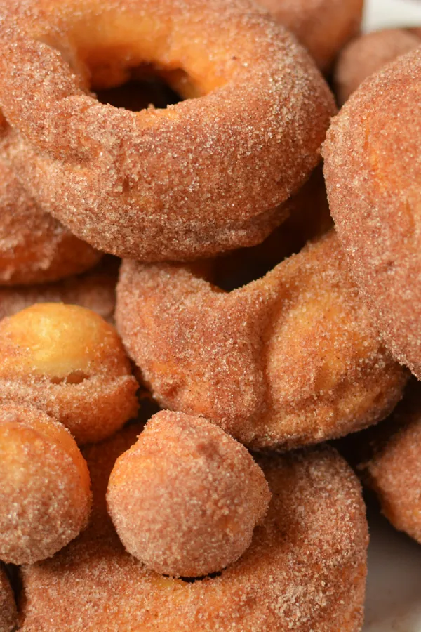 Cinnamon Sugar Biscuit Donuts Recipe