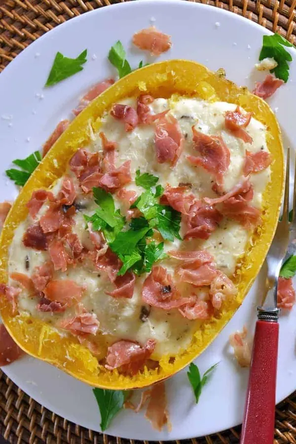 Creamy Brie Spaghetti Squash