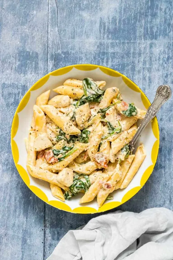 Creamy Instant Pot Tuscan Chicken Pasta