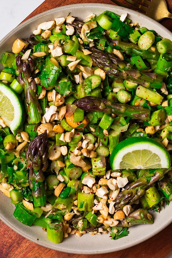 Crunchy Asian Asparagus Salad