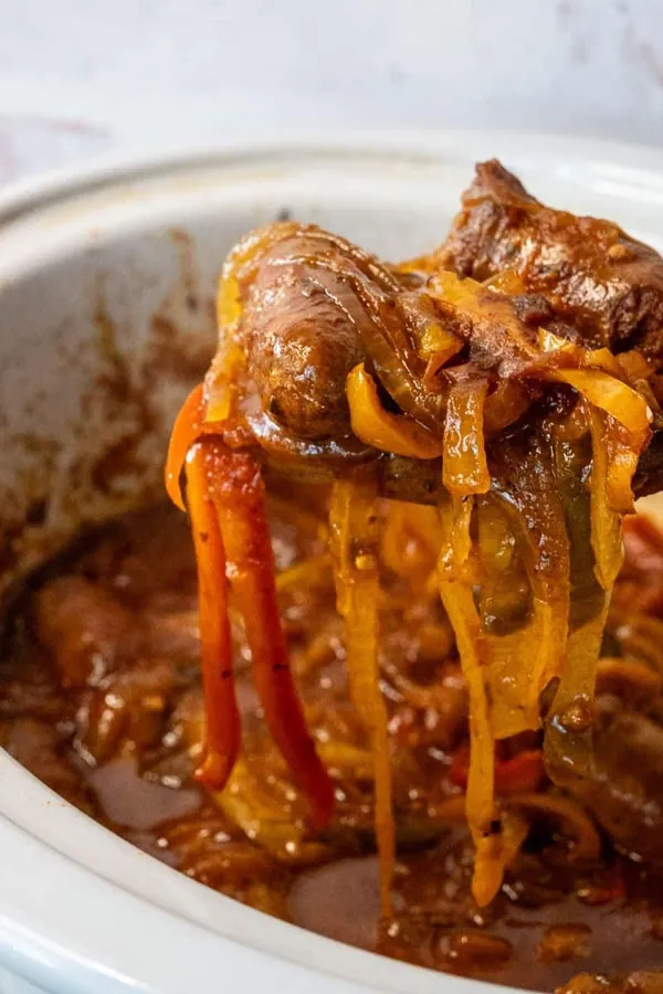 Easy Crock Pot Italian Sausage and Peppers Recipe