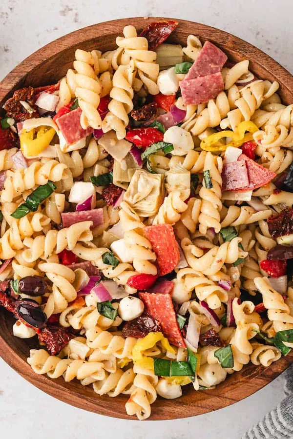 Easy Pasta Salad With Italian Dressing