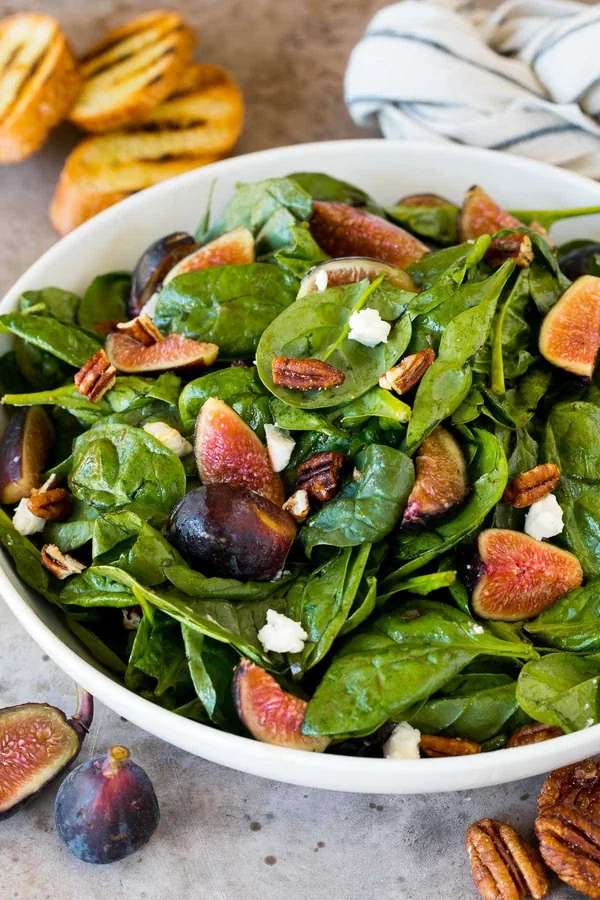 Fig Salad with Spinach