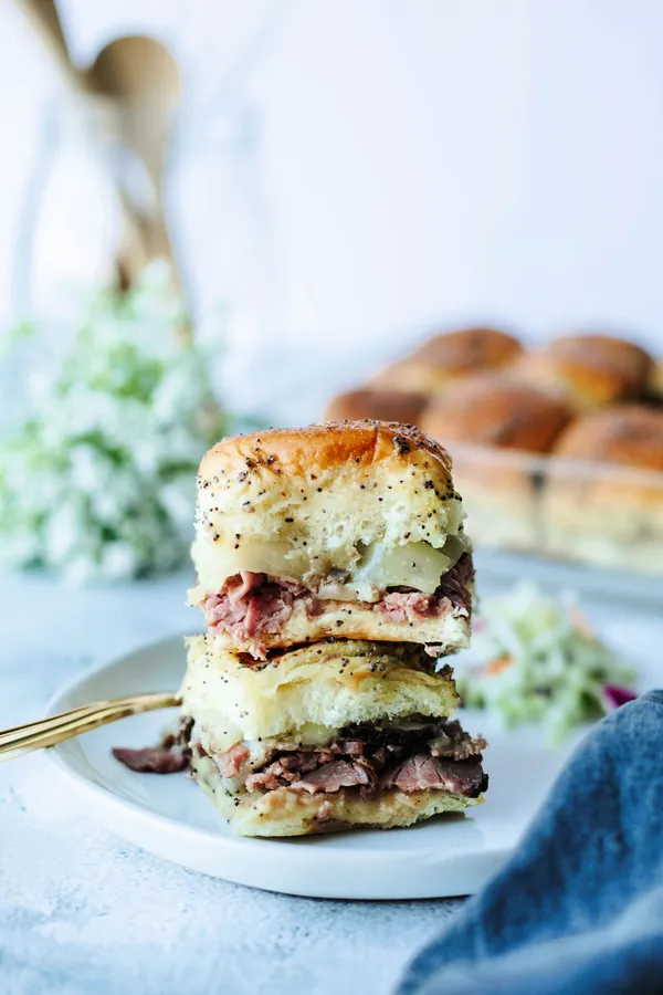 Hawaiian Roll Roast Beef and Swiss Sliders