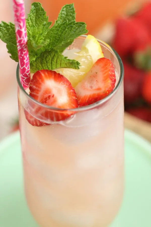 Homemade Strawberry Lemonade