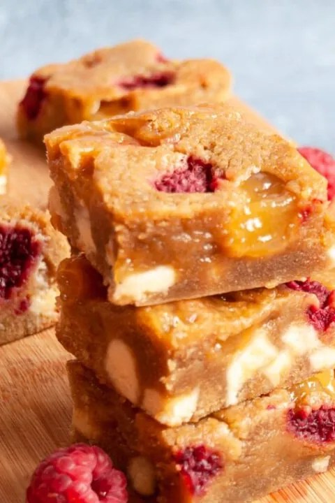 Lemon and Raspberry Blondies