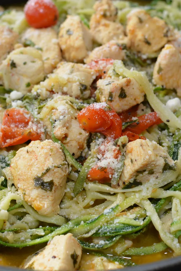 Lemon Garlic Chicken Zoodles