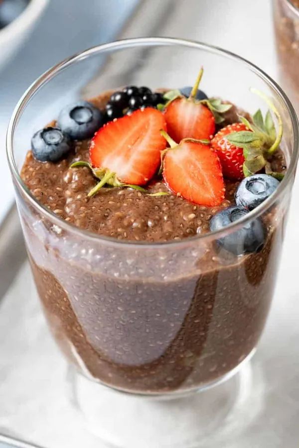 Overnight Chocolate Chia Pudding