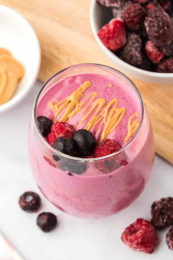 Peanut Butter and Jelly Smoothie