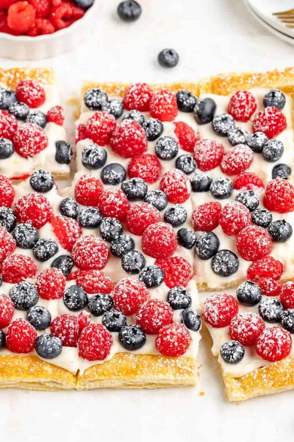 Puff Pastry Berry Tart