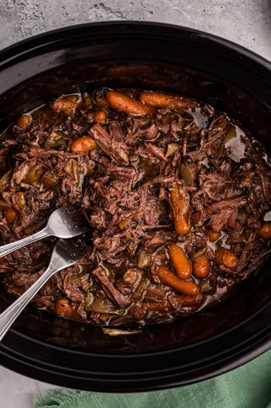 Slow Cooker 3 Packet Pot Roast