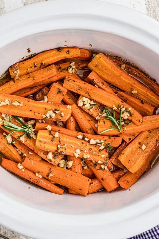 Slow Cooker Honey Garlic Carrots Recipe