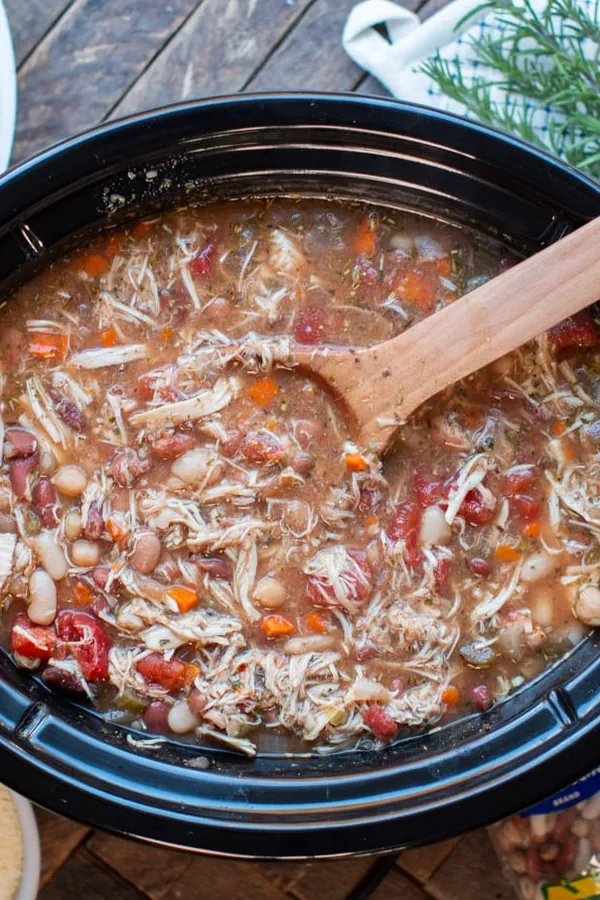 Slow Cooker Italian Chicken Bean Soup
