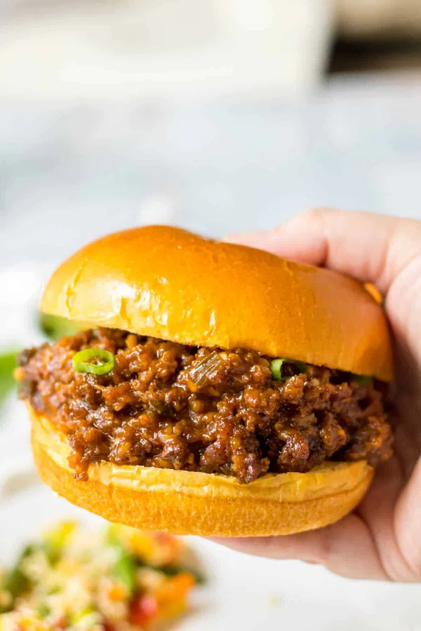 Slow Cooker Korean Beef Sloppy Joes