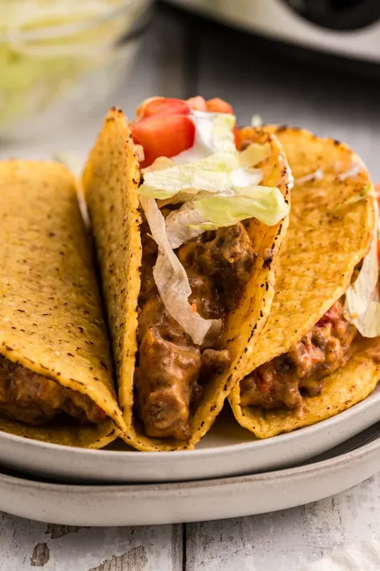 Slow Cooker Rotel Tacos