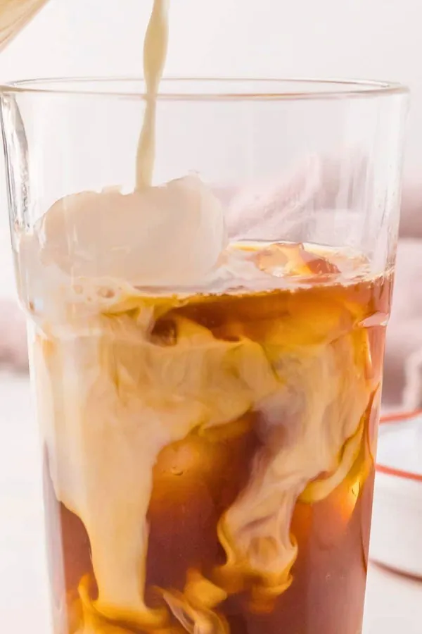 Starbucks Iced Chai Tea Latte Recipe (Copycat)