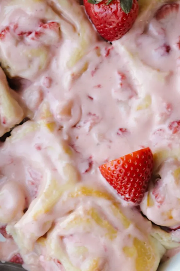Strawberry Cheesecake Cinnamon Rolls