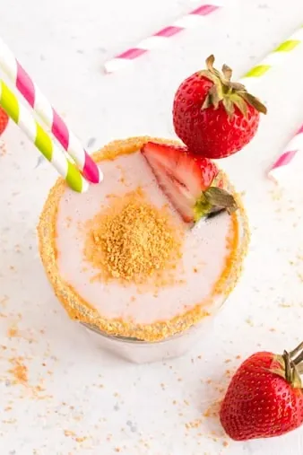 Strawberry Cheesecake Smoothie
