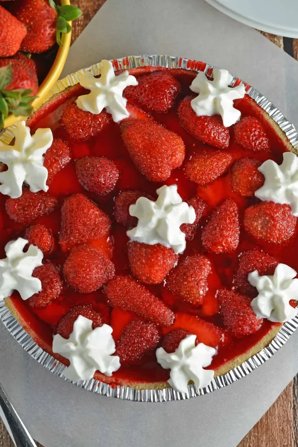 Strawberry Cream Cheese Pie