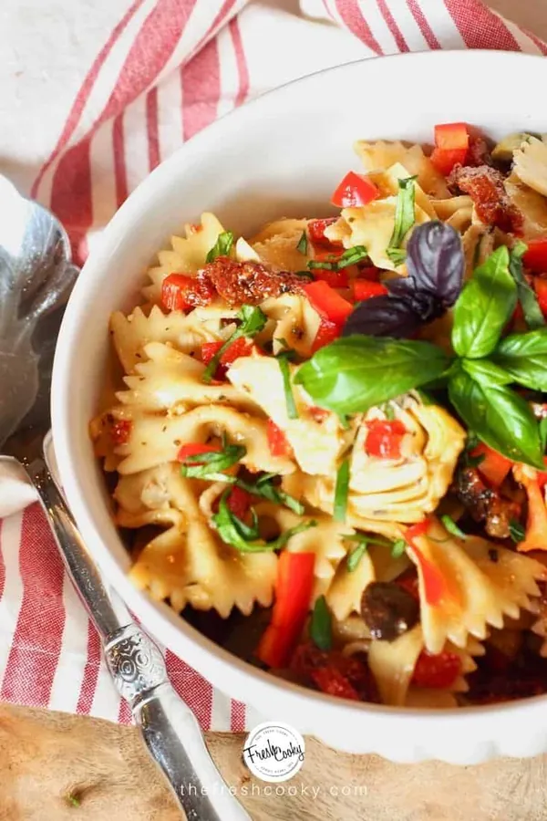 Sun-Dried Tomato Pasta Salad