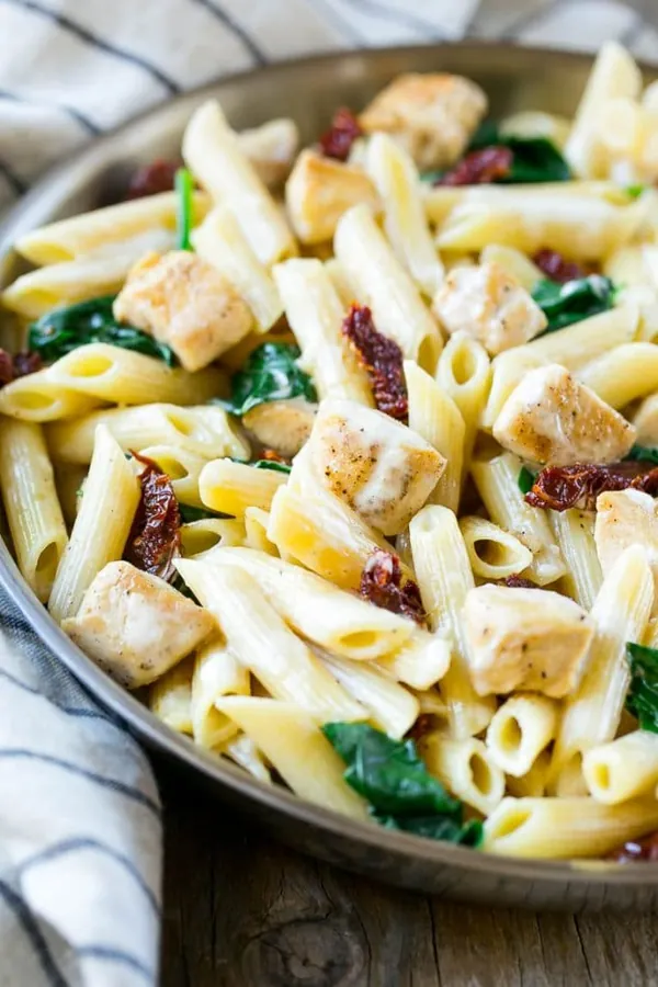 Sun Dried Tomato Pasta with Chicken