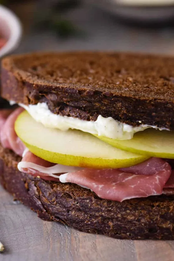 Best Prosciutto Sandwich