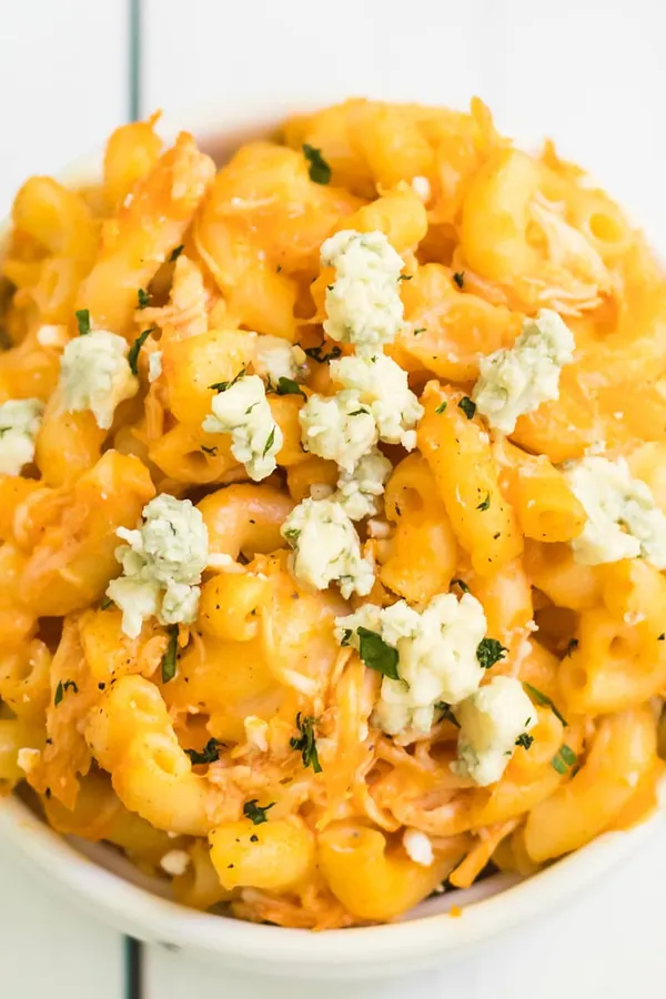 Buffalo Chicken Macaroni and Cheese