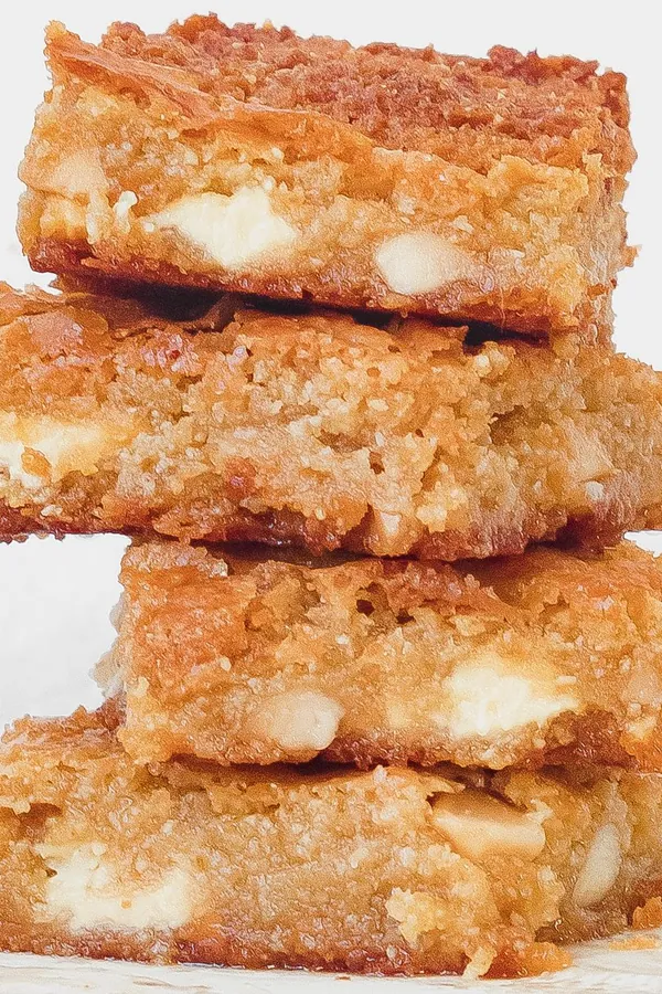 Gluten-Free Blondies with White Chocolate and Macadamias