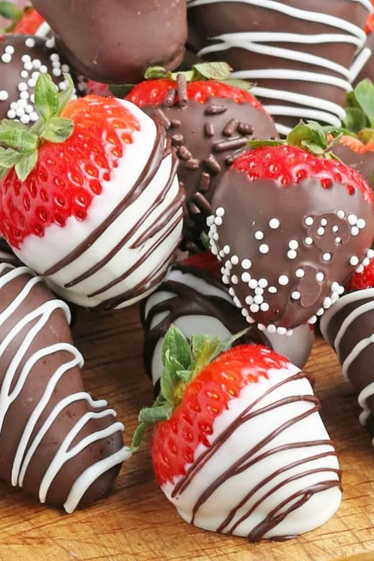 How to Make Chocolate Covered Strawberries
