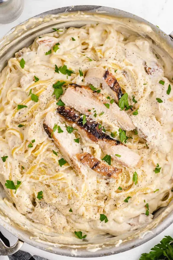 One Pot Creamy Italian Chicken Pasta