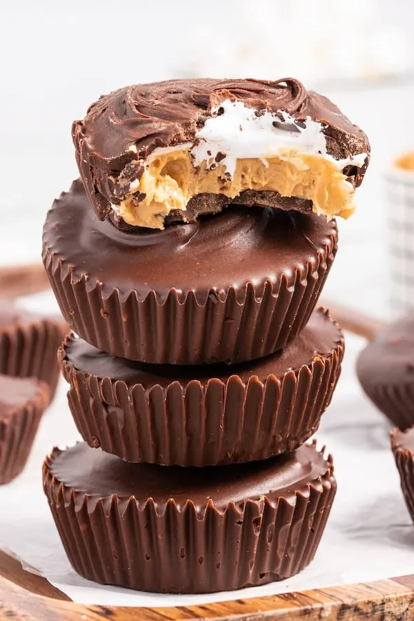 Peanut Butter Marshmallow Cups