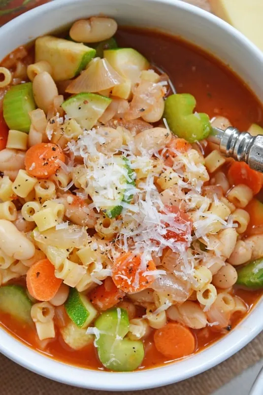 Rich Minestrone Soup