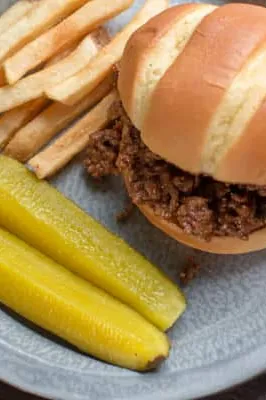 Slow Cooker Barbecue Beef Sandwiches