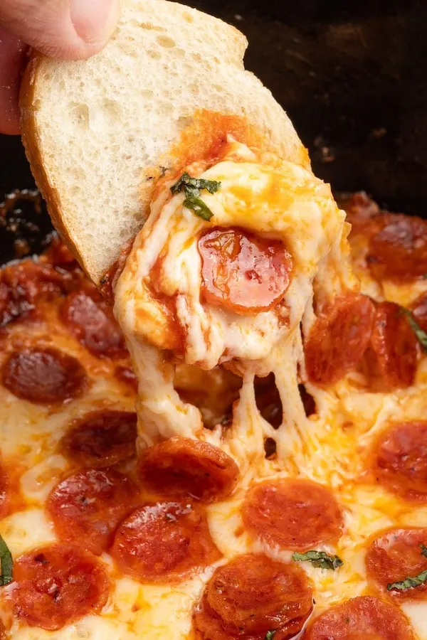 Slow Cooker Pizza Dip