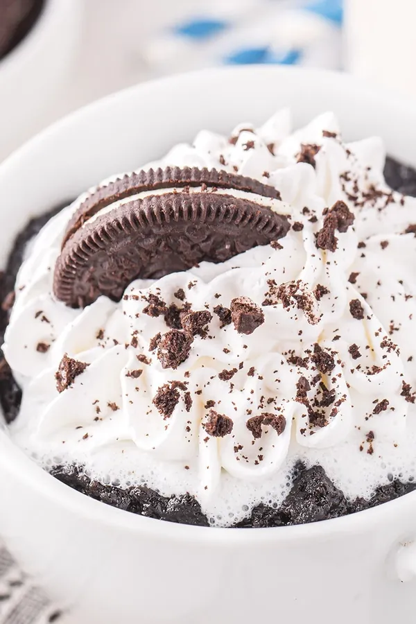 2-ingredient Oreo Mug Cake