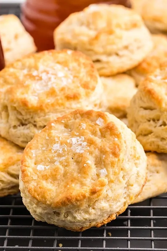Biscuits from Scratch (Biscuits without Buttermilk)