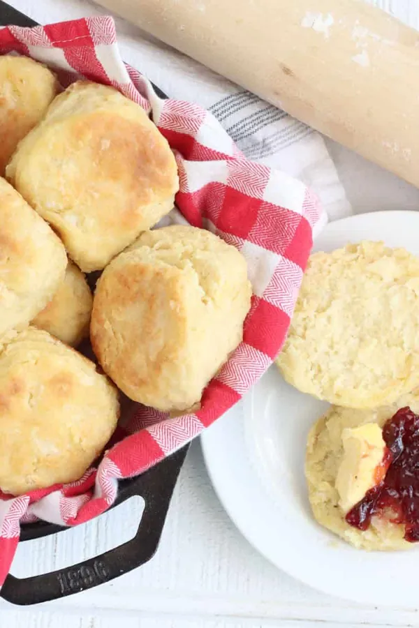 Buttermilk Biscuits