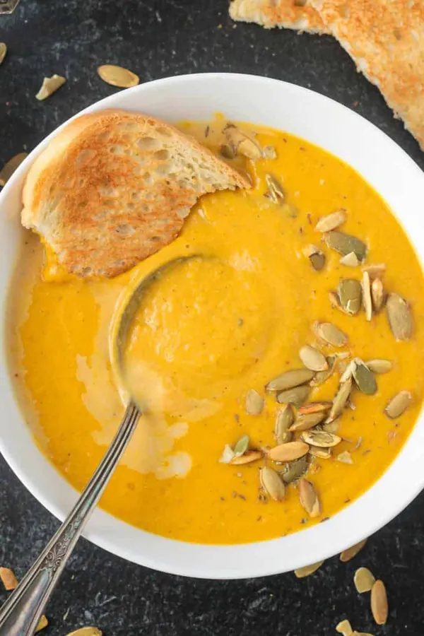 Creamy Pumpkin White Bean Soup
