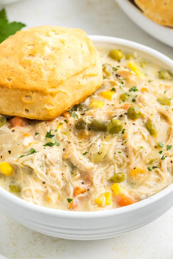 Easy Slow Cooker Chicken Pot Pie