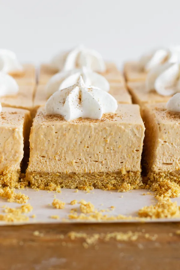 No Bake Pumpkin Cheesecake Bars